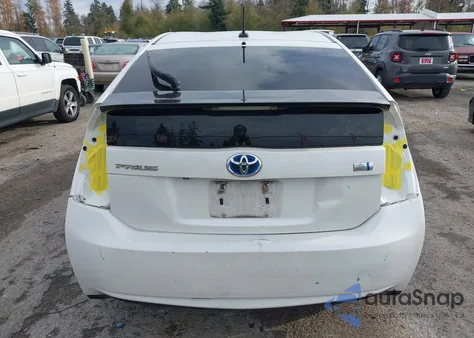 2013 Toyota Prius Three из США, поврежденный, VIN JTDKN3DU4D0342825